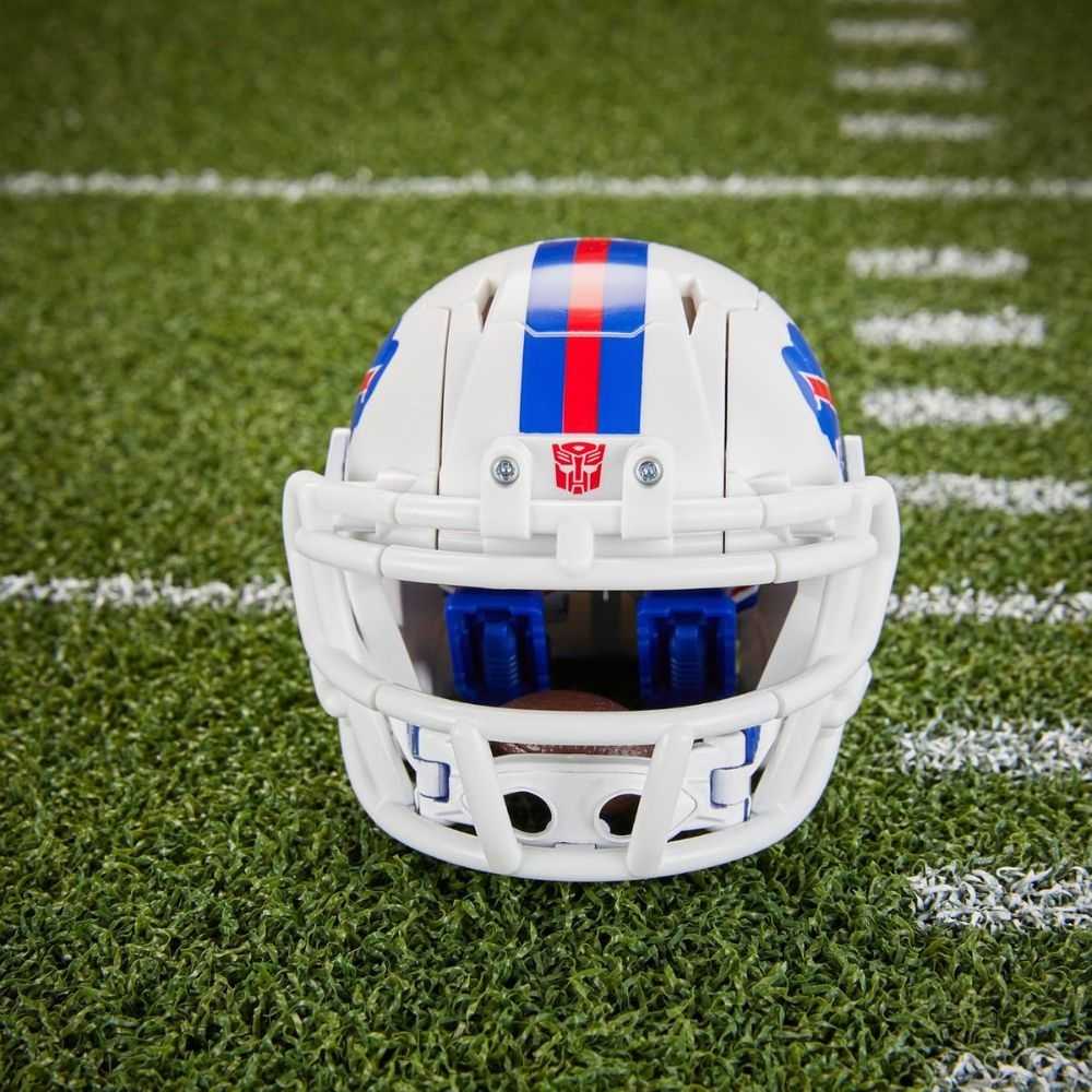 Transformers NFL Buffalo Bills Blizz-Herd - Image 4