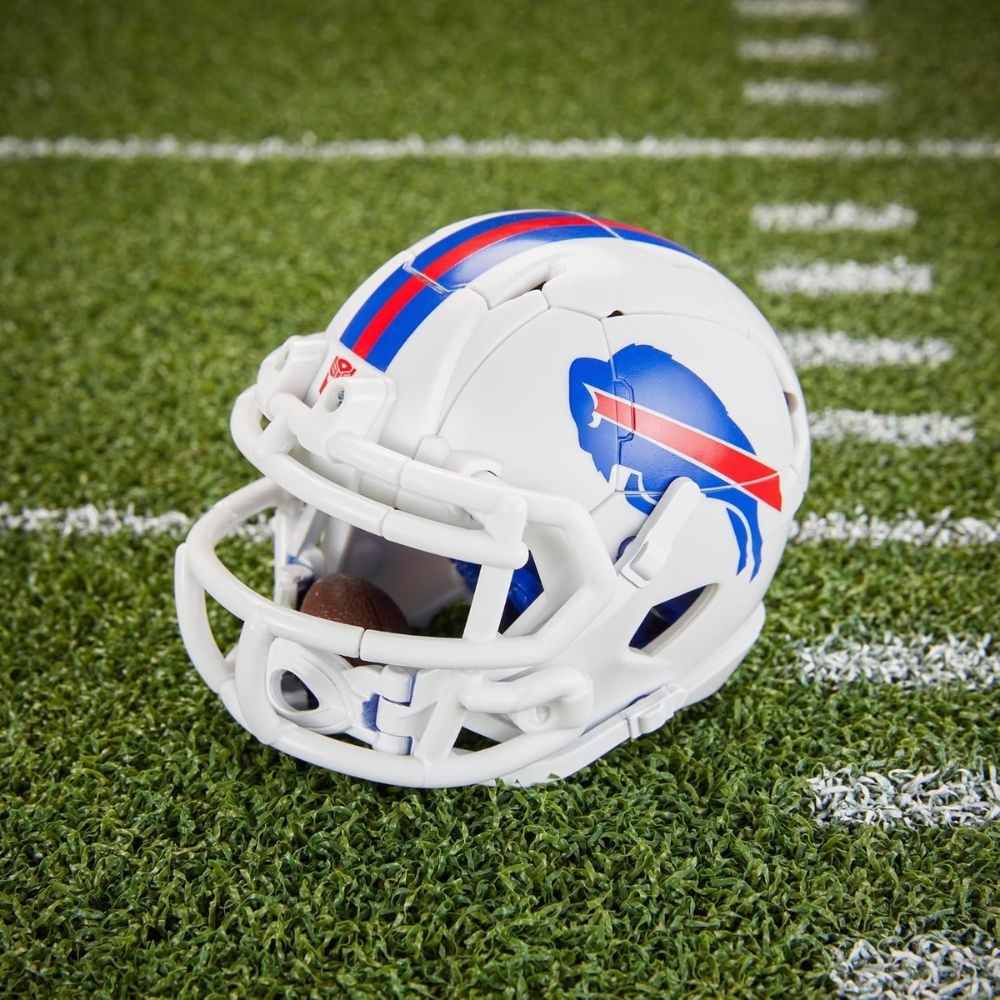Transformers NFL Buffalo Bills Blizz-Herd - Image 8